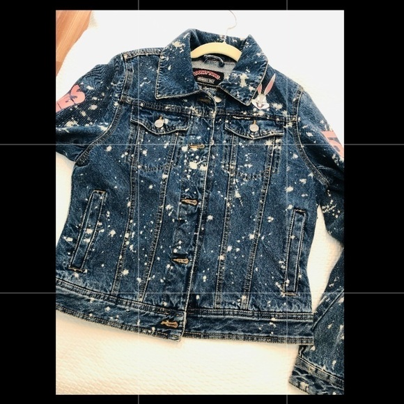 Members Only Looney Tunes Jean Jacket NWT - Picture 14 of 16